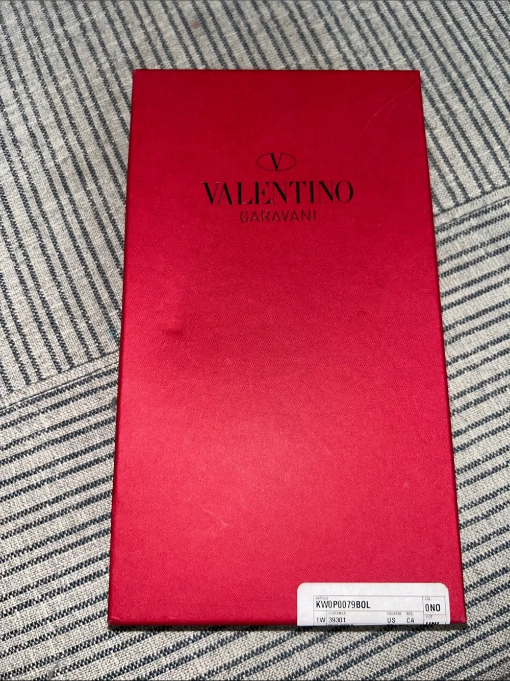 Valentino Garavani sleek valentino